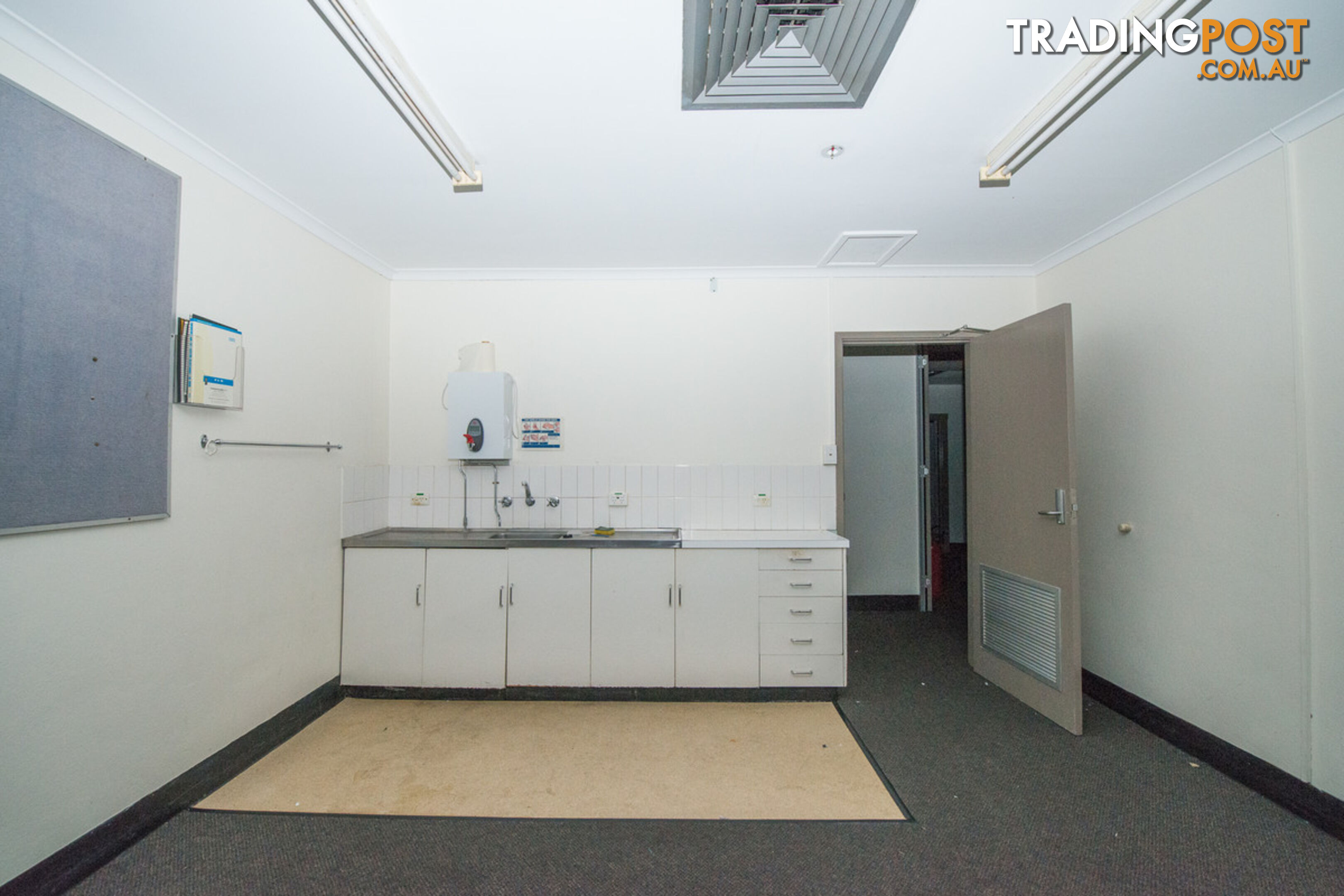 404-408 Peel Street TAMWORTH NSW 2340