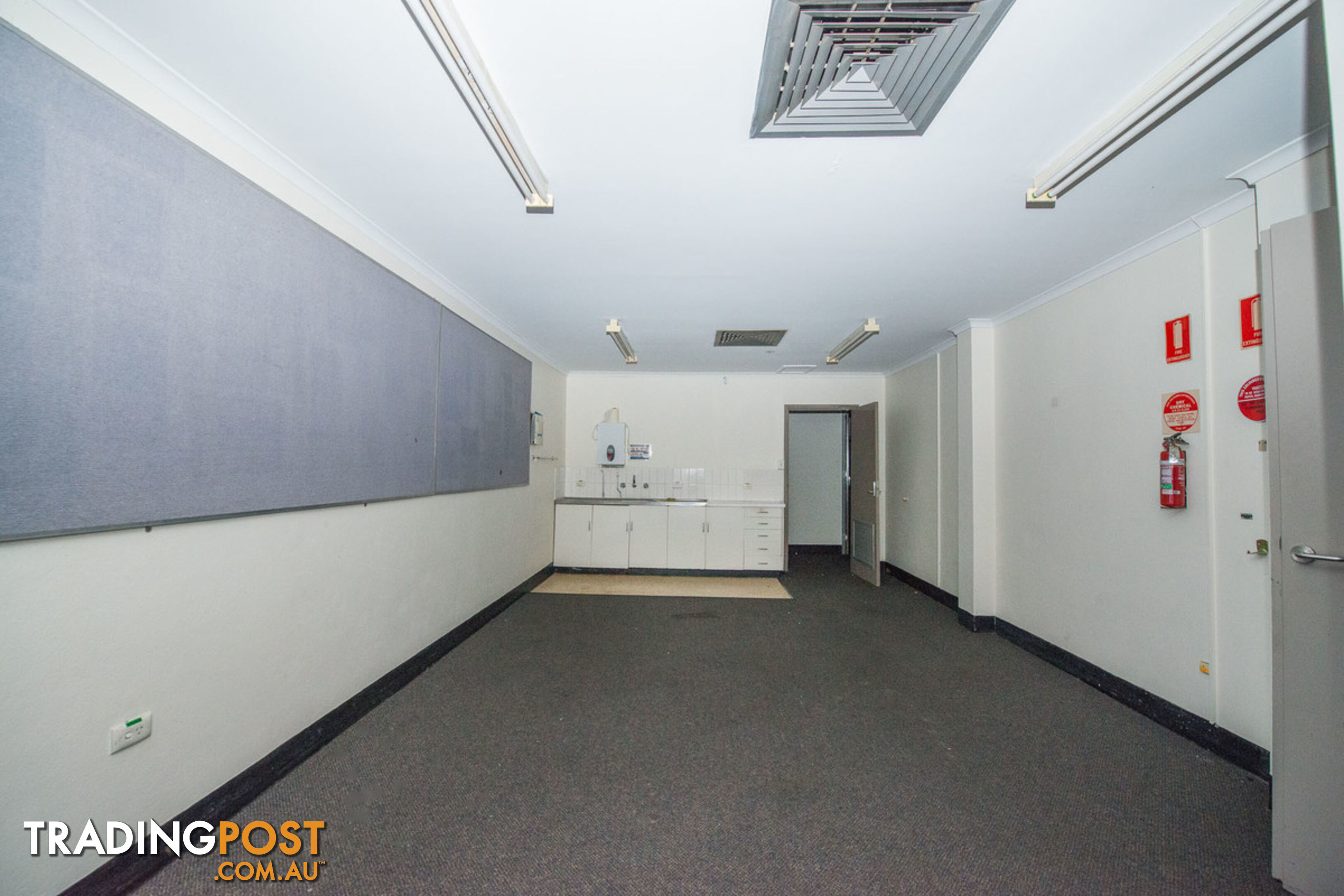 404-408 Peel Street TAMWORTH NSW 2340