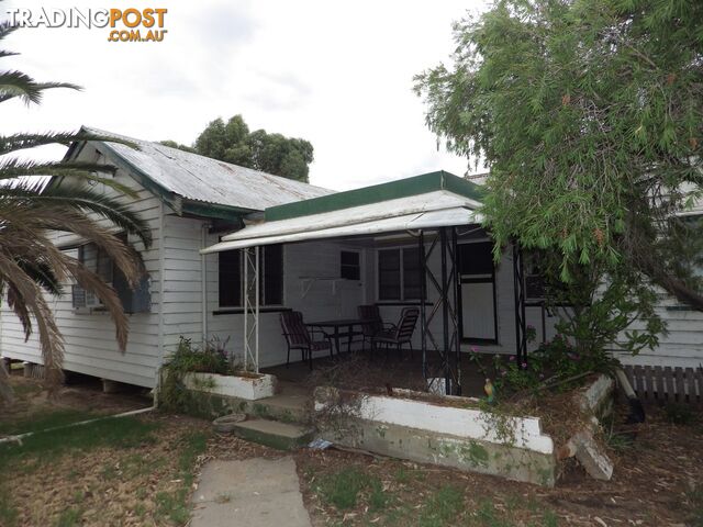 9 Downs Street ROMA QLD 4455