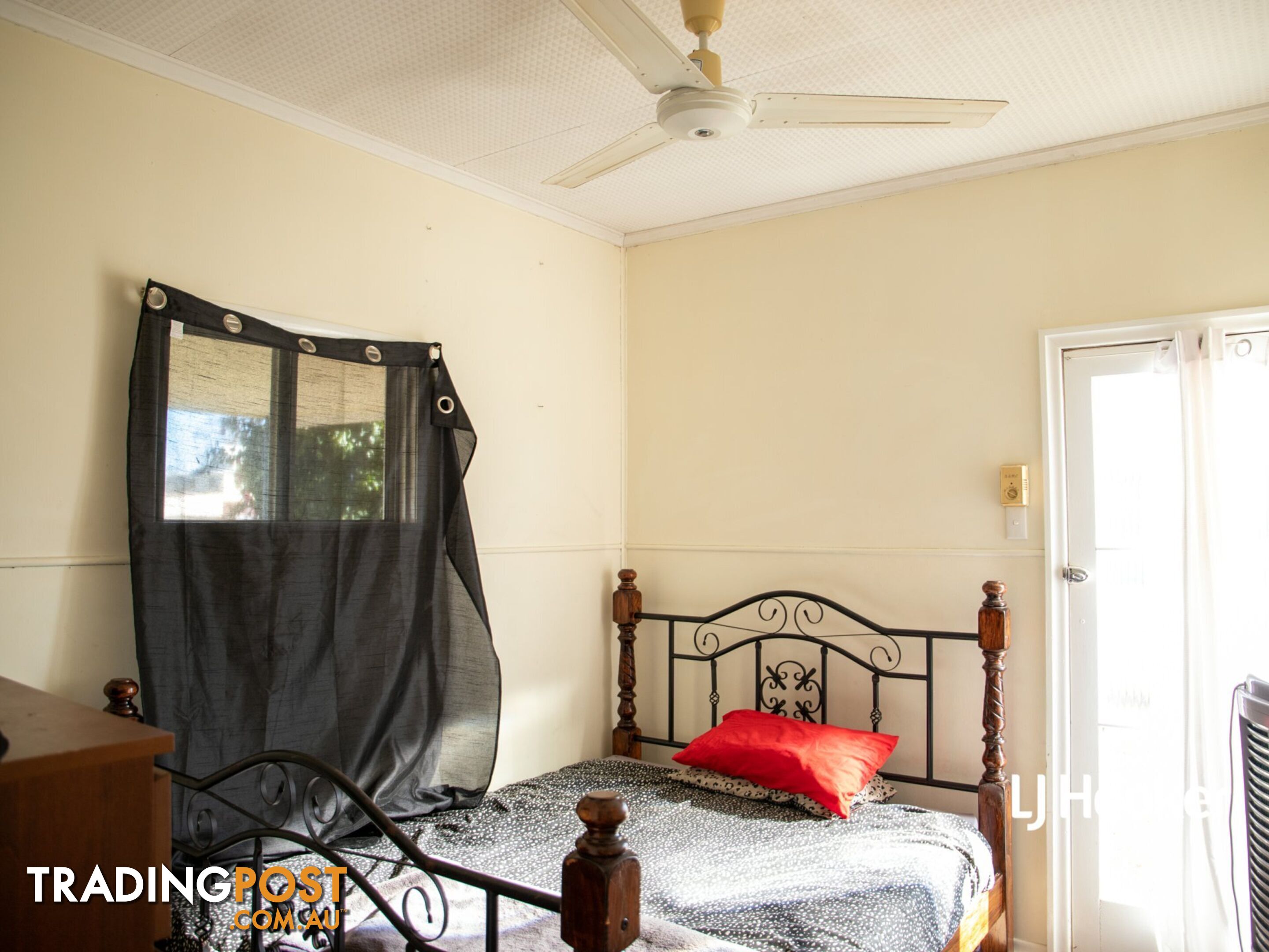 15 Conlan Street ROMA QLD 4455