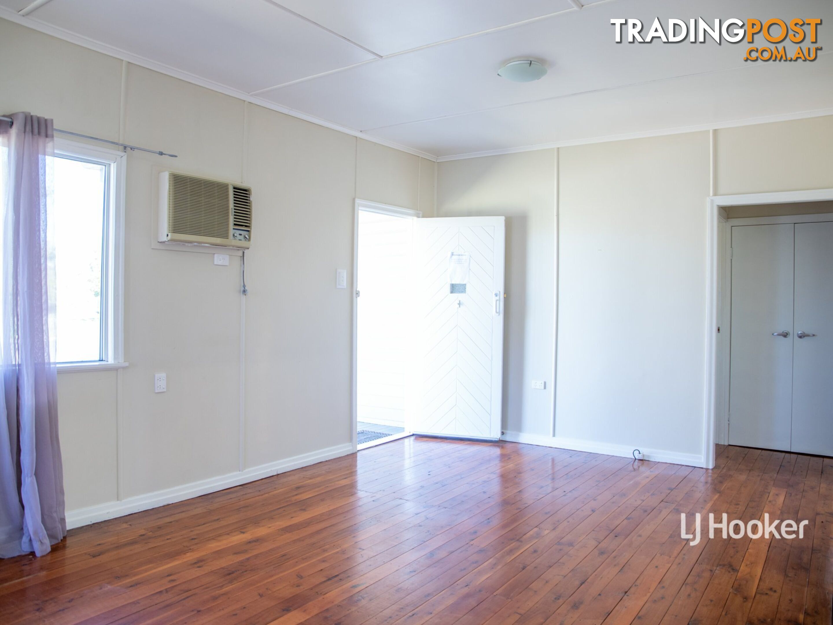 55 Raglan Street ROMA QLD 4455