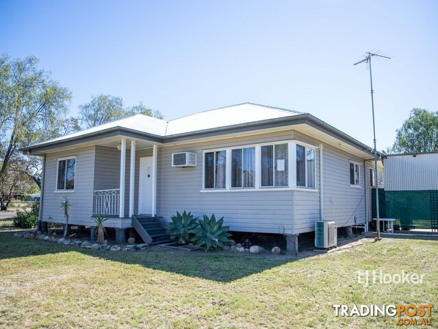 55 Raglan Street ROMA QLD 4455