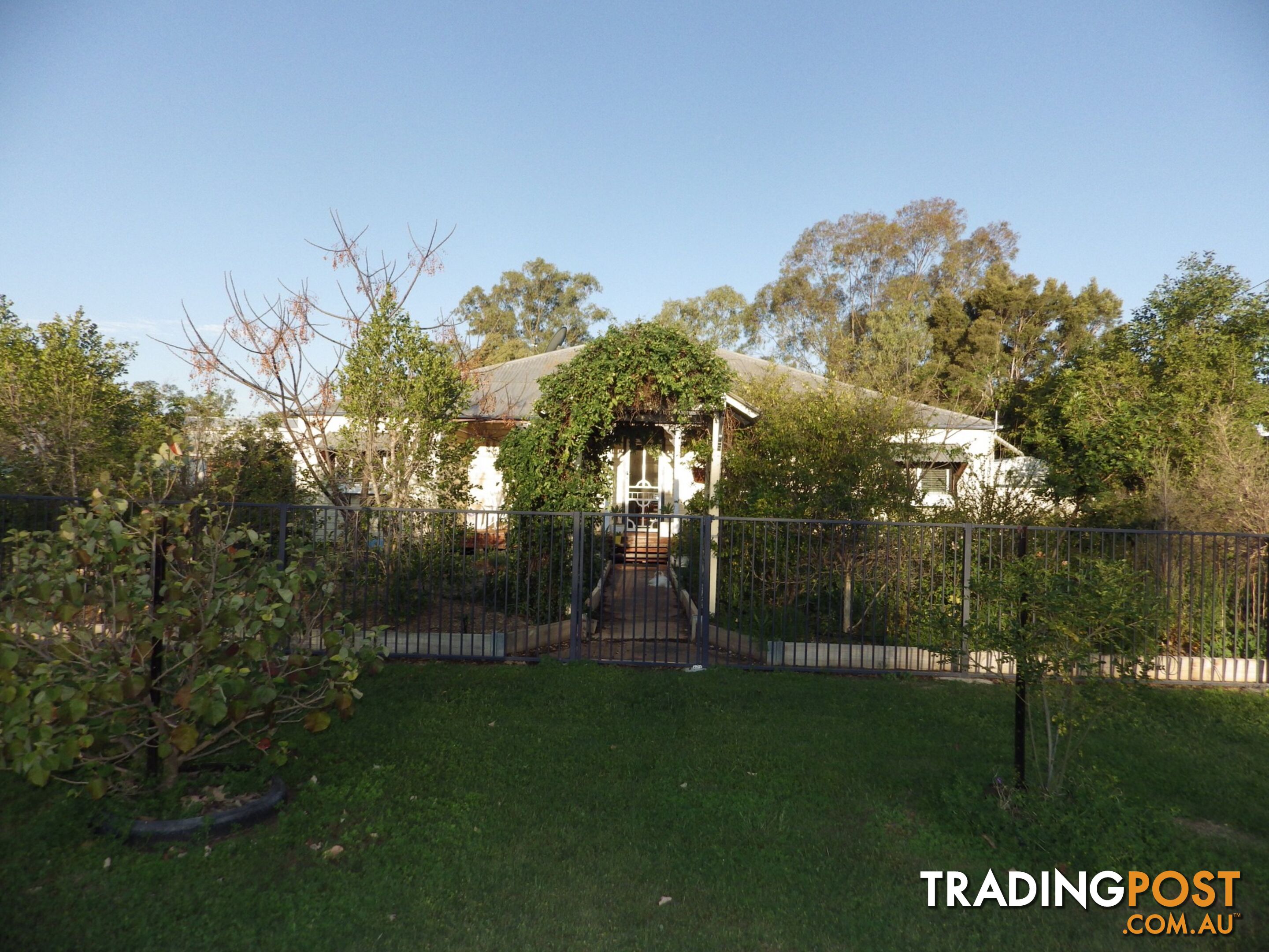 6 Gregory Street ROMA QLD 4455