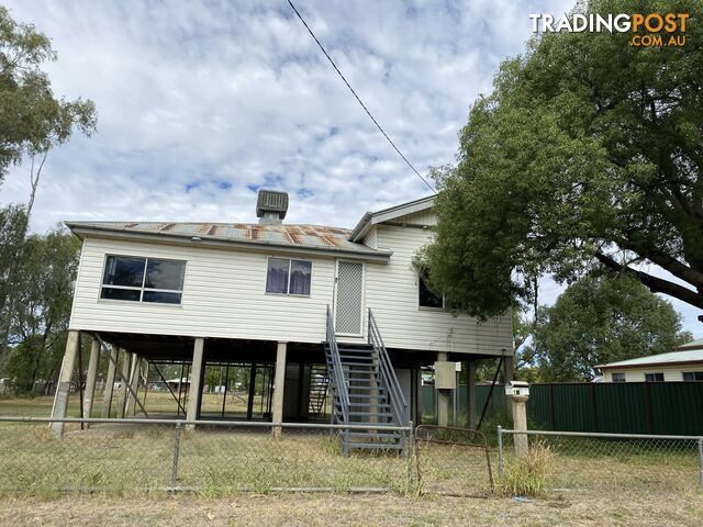 10 Liverpool Street MITCHELL QLD 4465