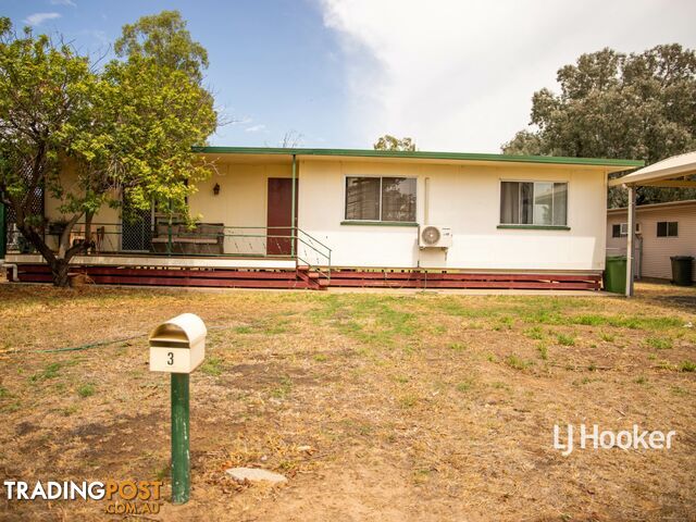 3 Wright Street ROMA QLD 4455