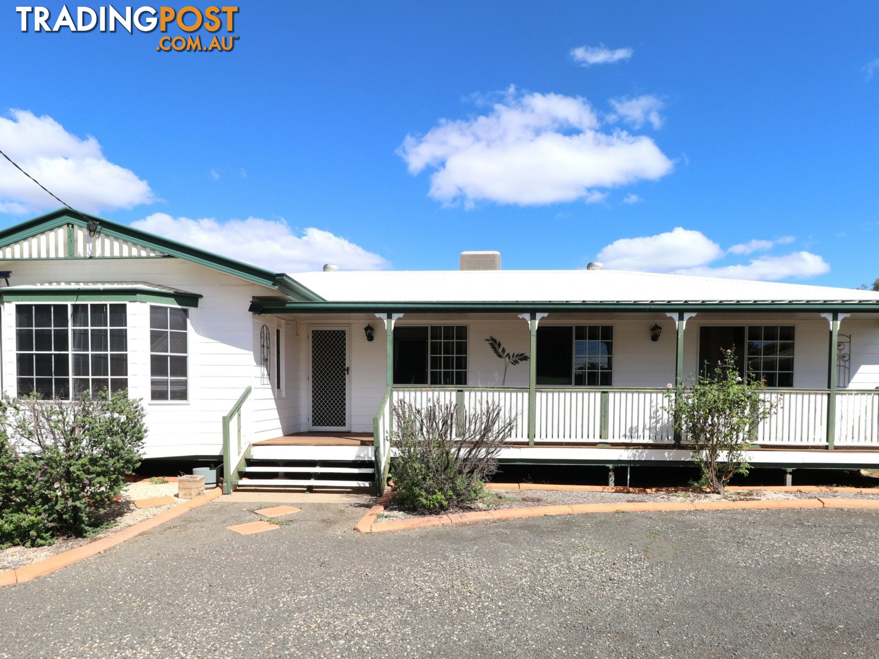 17 Rosedale Close ROMA QLD 4455