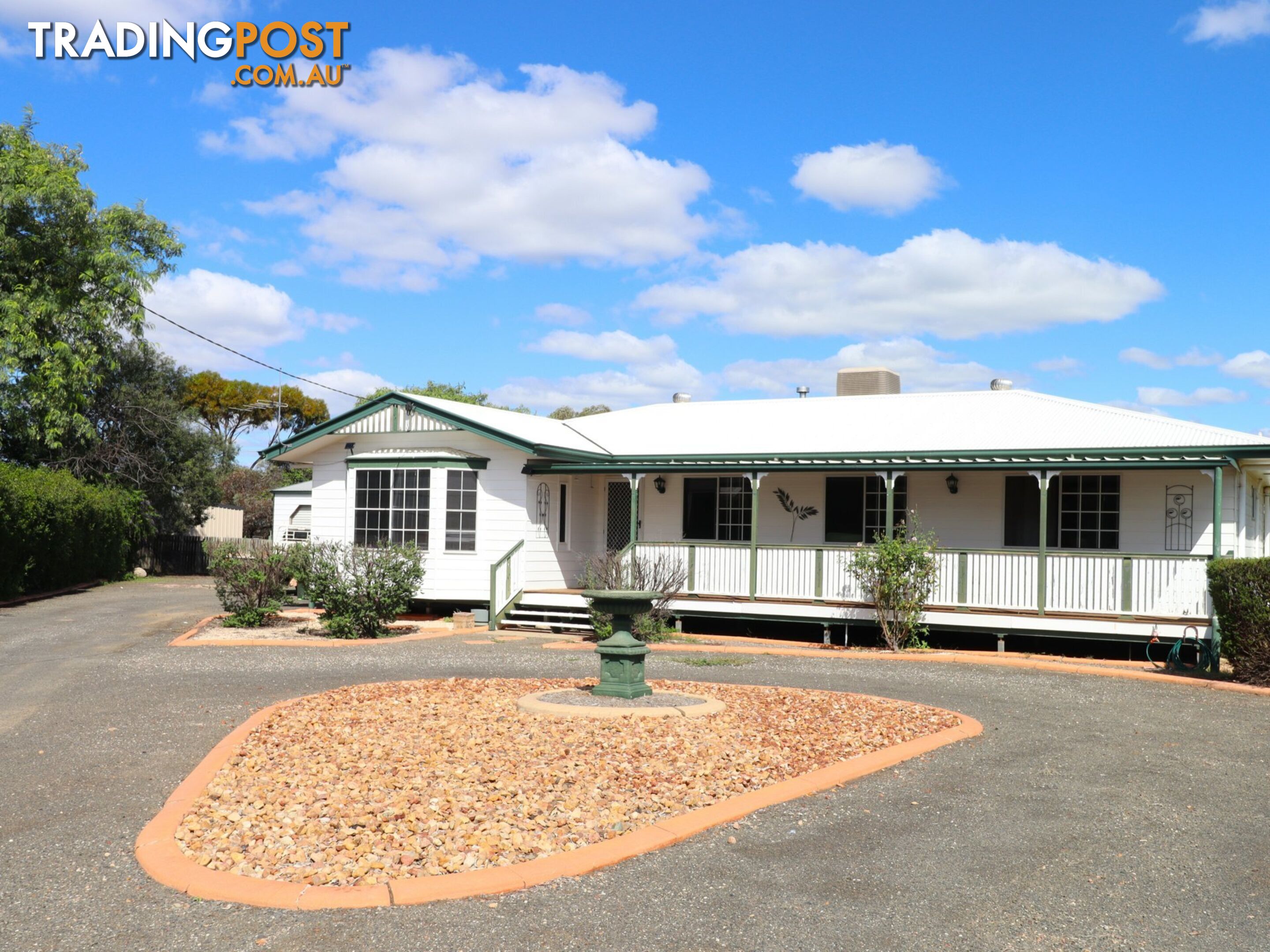 17 Rosedale Close ROMA QLD 4455