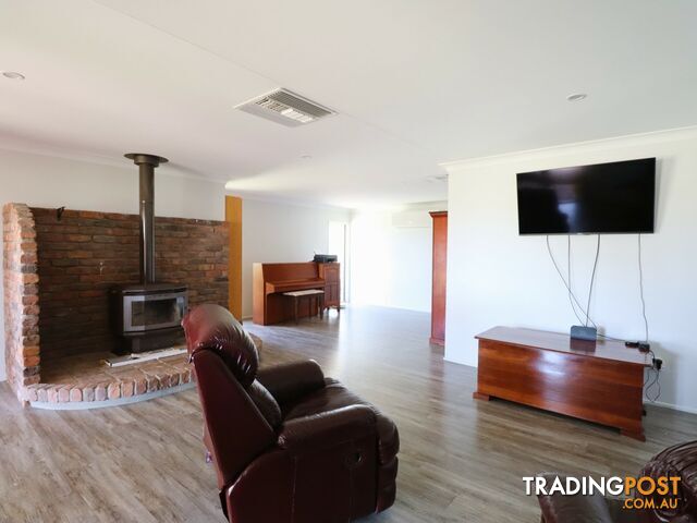 260 Geoghegan Road ROMA QLD 4455 - photo 3 of 25