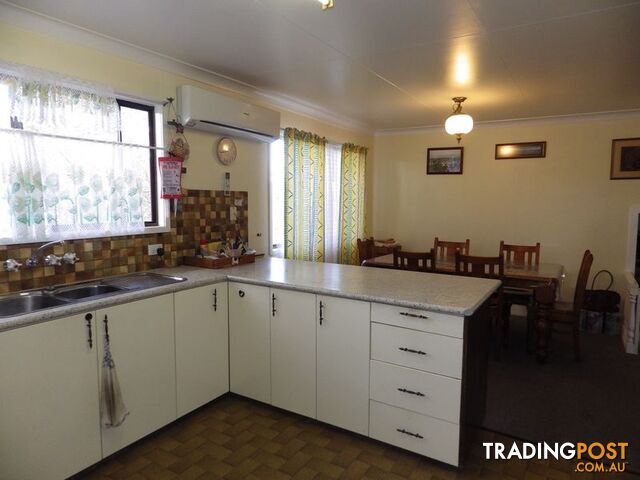 56 Elmer Street ROMA QLD 4455