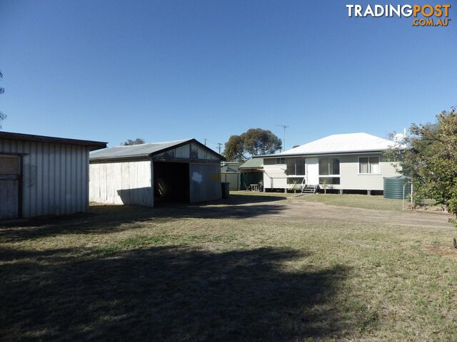 55 Raglan Street ROMA QLD 4455