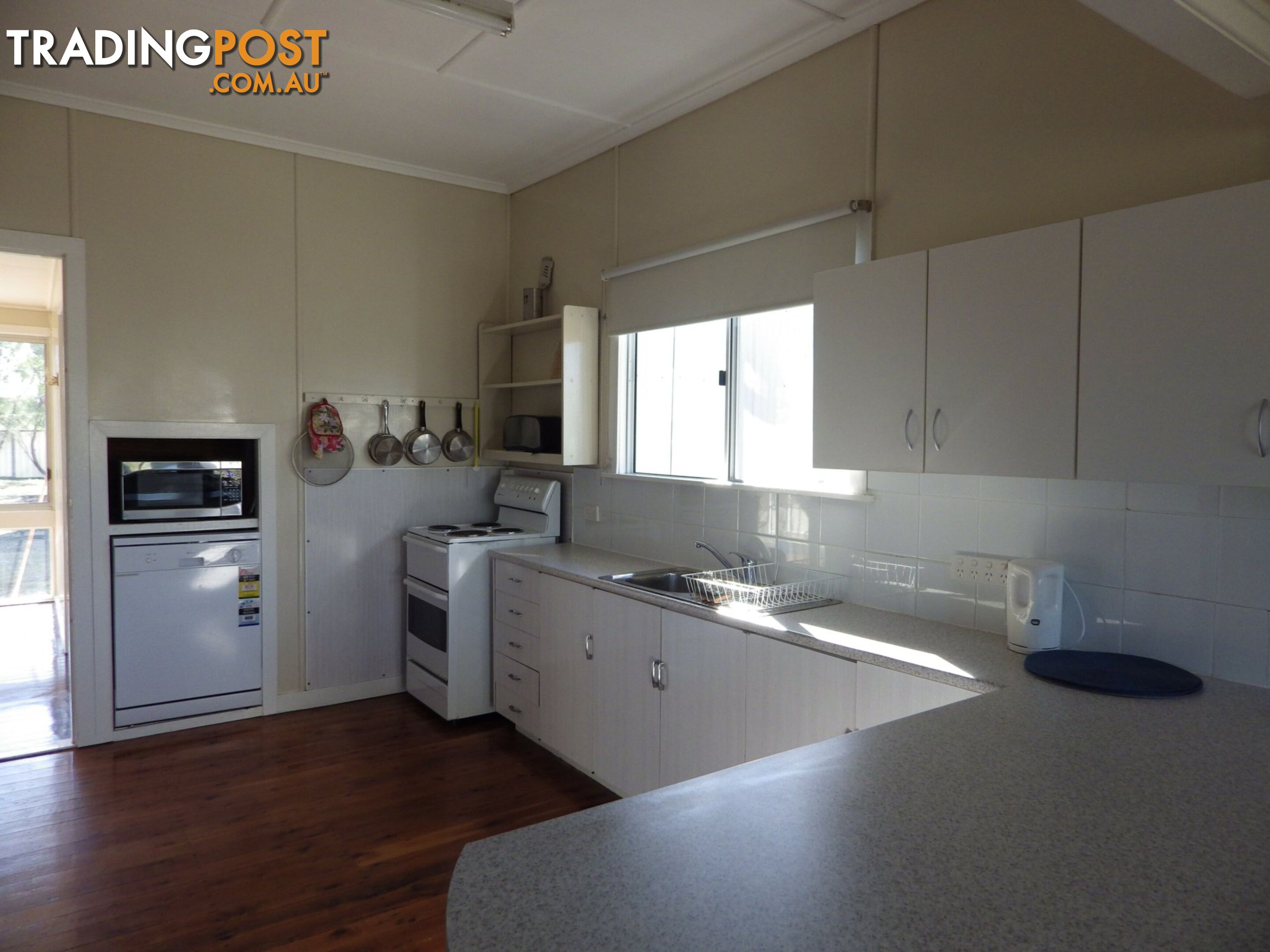 55 Raglan Street ROMA QLD 4455