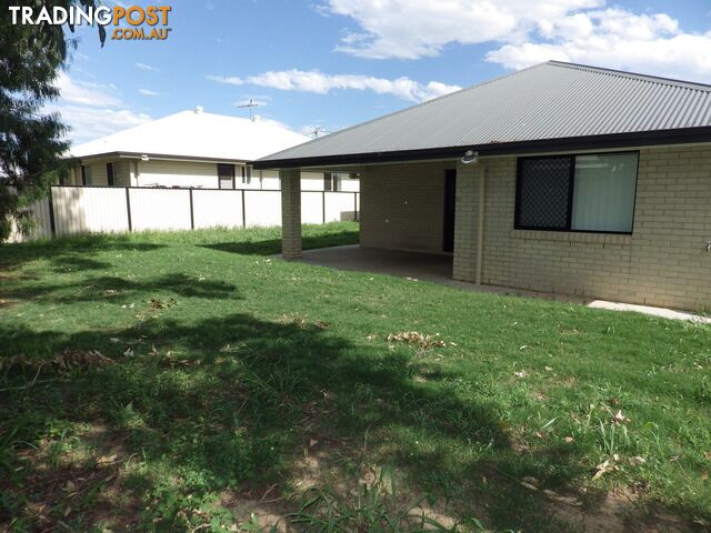 13 Courtney Street ROMA QLD 4455