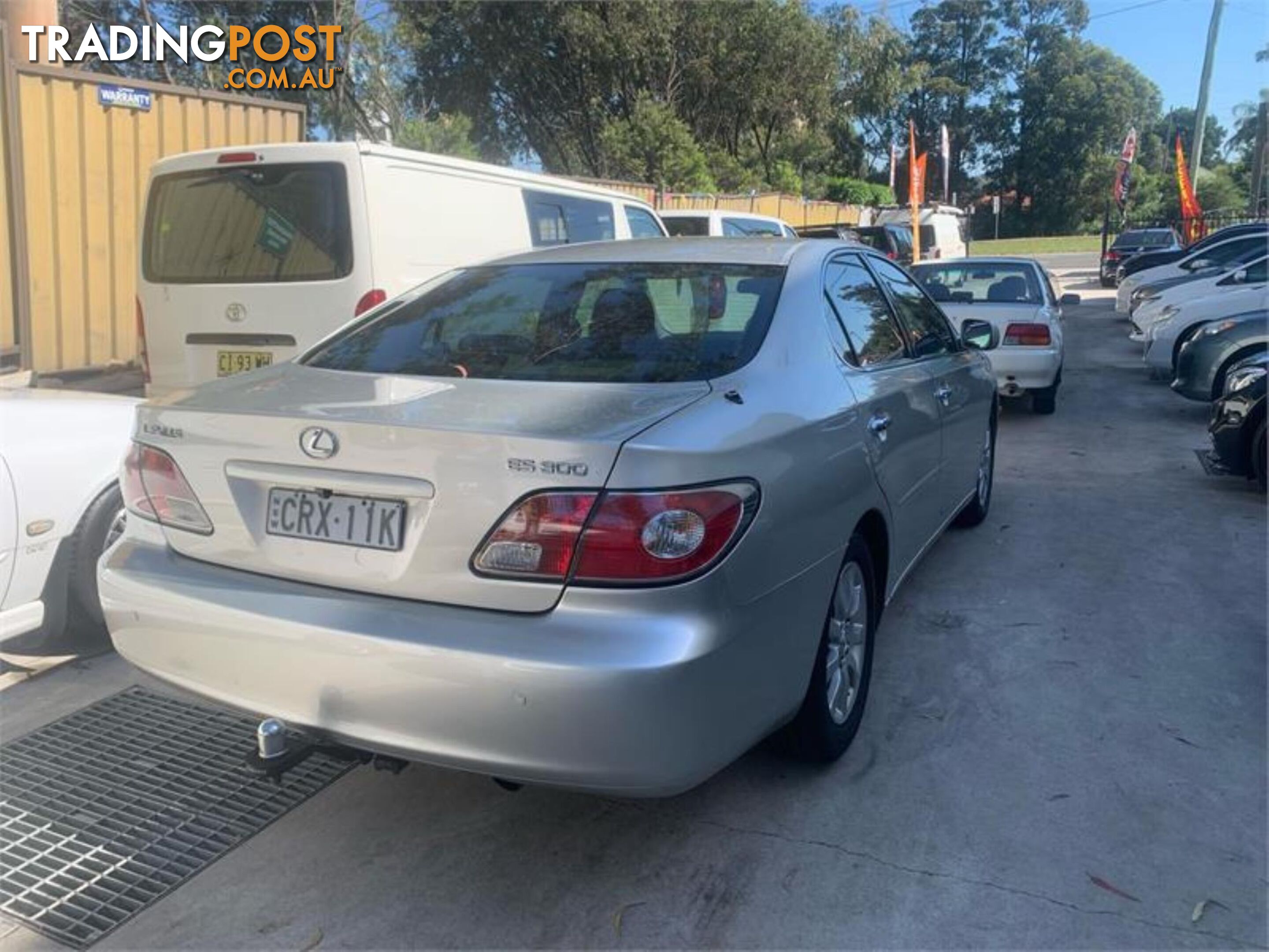 2002 LEXUS ES300  MCV30R 4D SEDAN