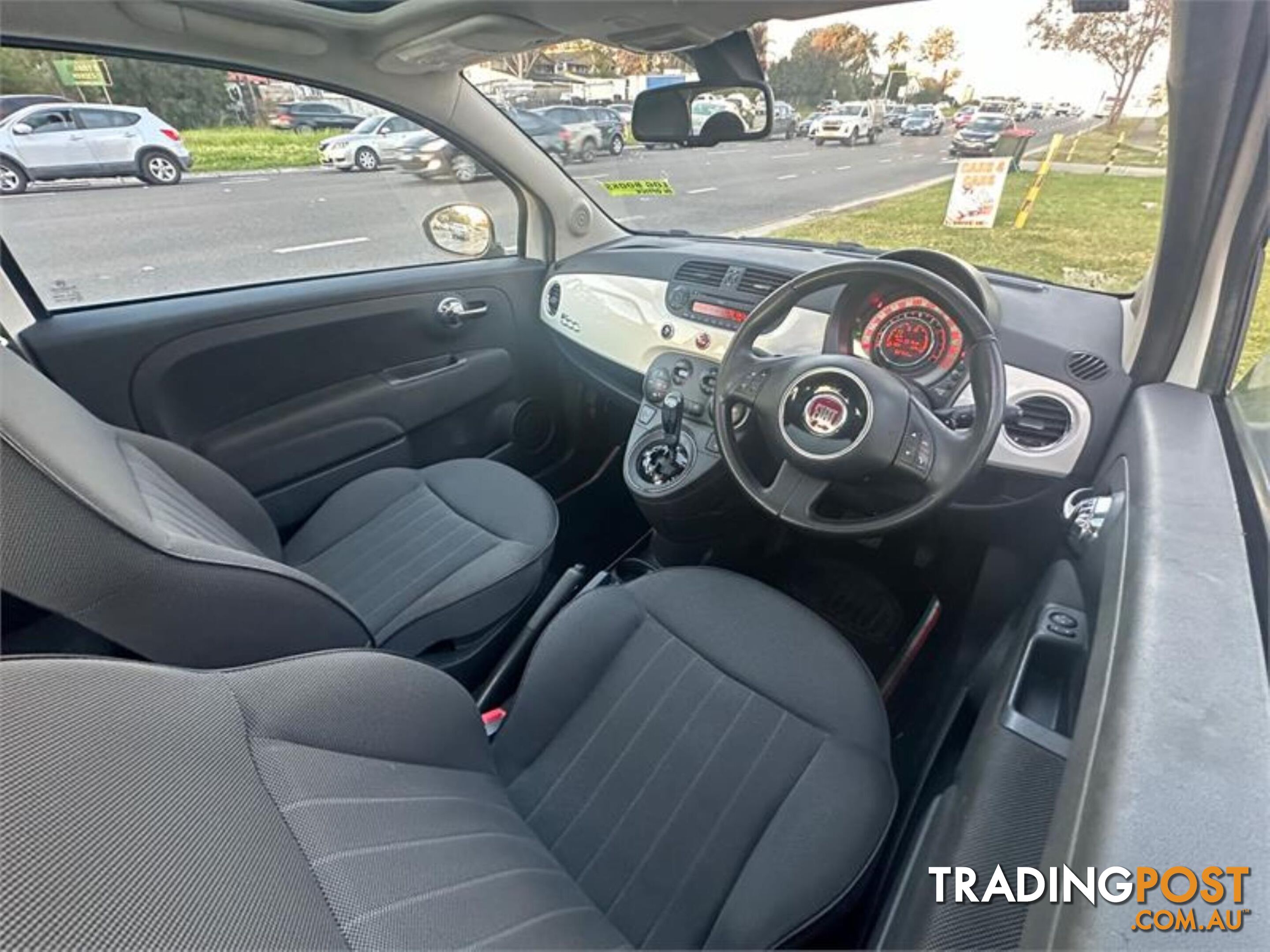 2014 FIAT 500 LOUNGE MY13 3D HATCHBACK