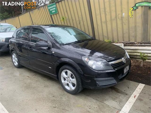 2006 HOLDEN ASTRA CDX AHMY06 5D HATCHBACK