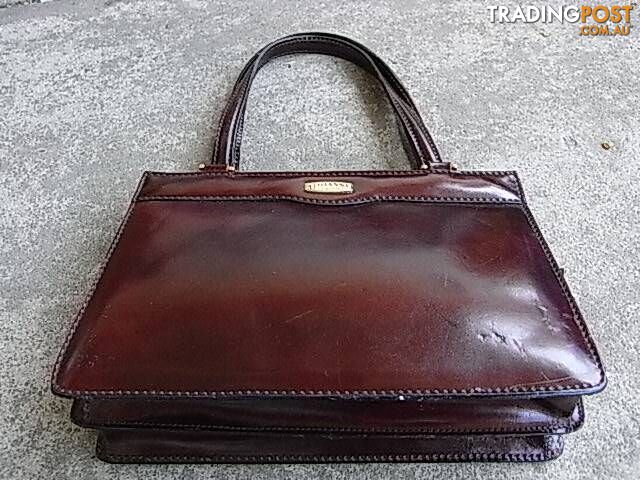 Gianni Firenze leather bag . MADE IN ITALY new never used