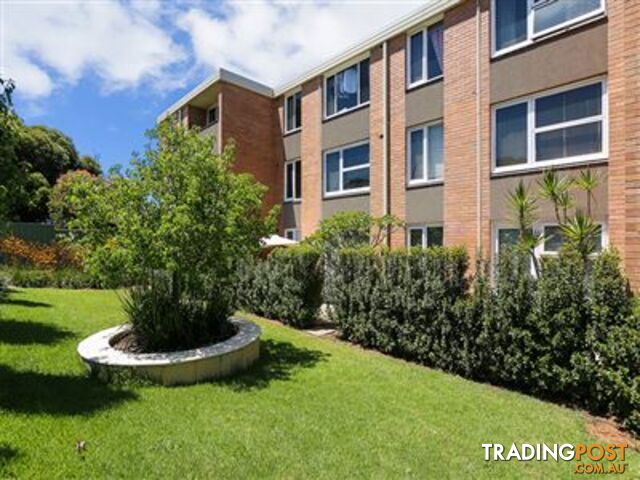 3/221 Clontarf Road HAMILTON HILL WA 6163