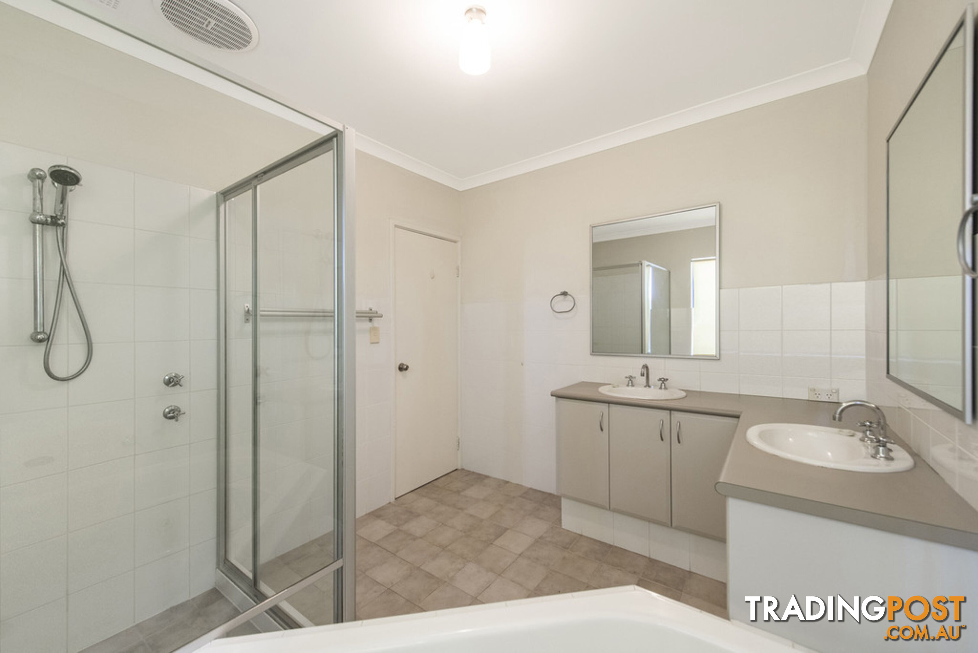 5 Auden Court SPEARWOOD WA 6163