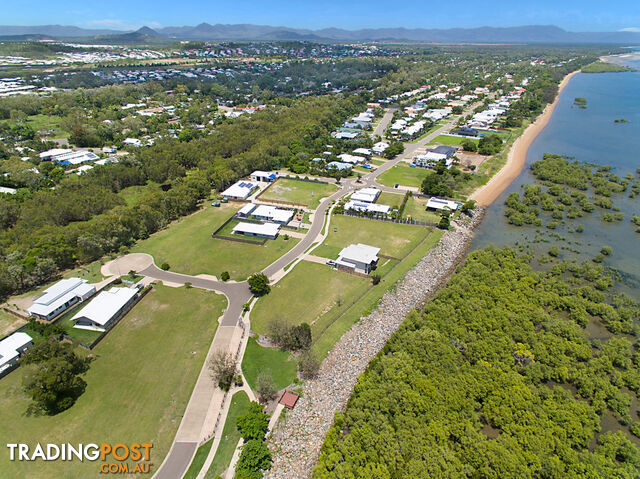 13 Dune Parade BUSHLAND BEACH QLD 4818