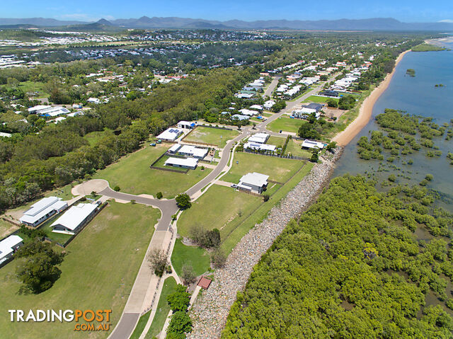 30 Dune Parade BUSHLAND BEACH QLD 4818