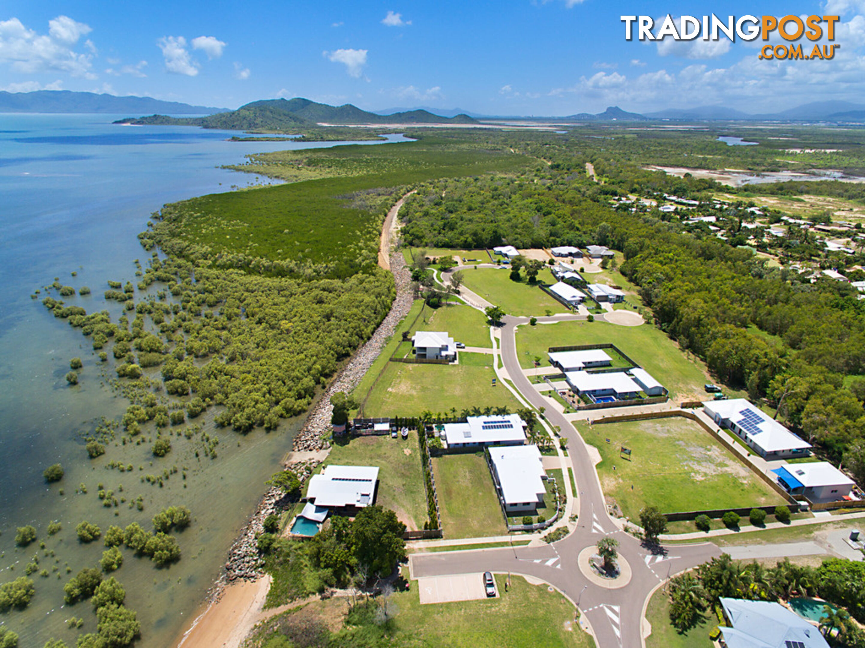 30 Dune Parade BUSHLAND BEACH QLD 4818