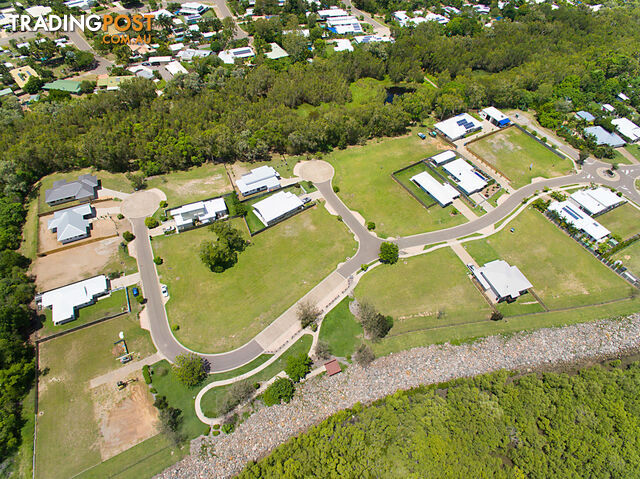 6 Dune Parade BUSHLAND BEACH QLD 4818