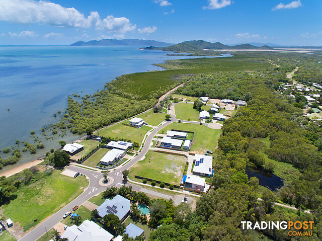 6 Dune Parade BUSHLAND BEACH QLD 4818