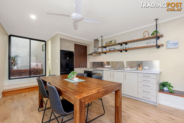 16 23-25 Echlin Street WEST END QLD 4810 - photo 2 of 11