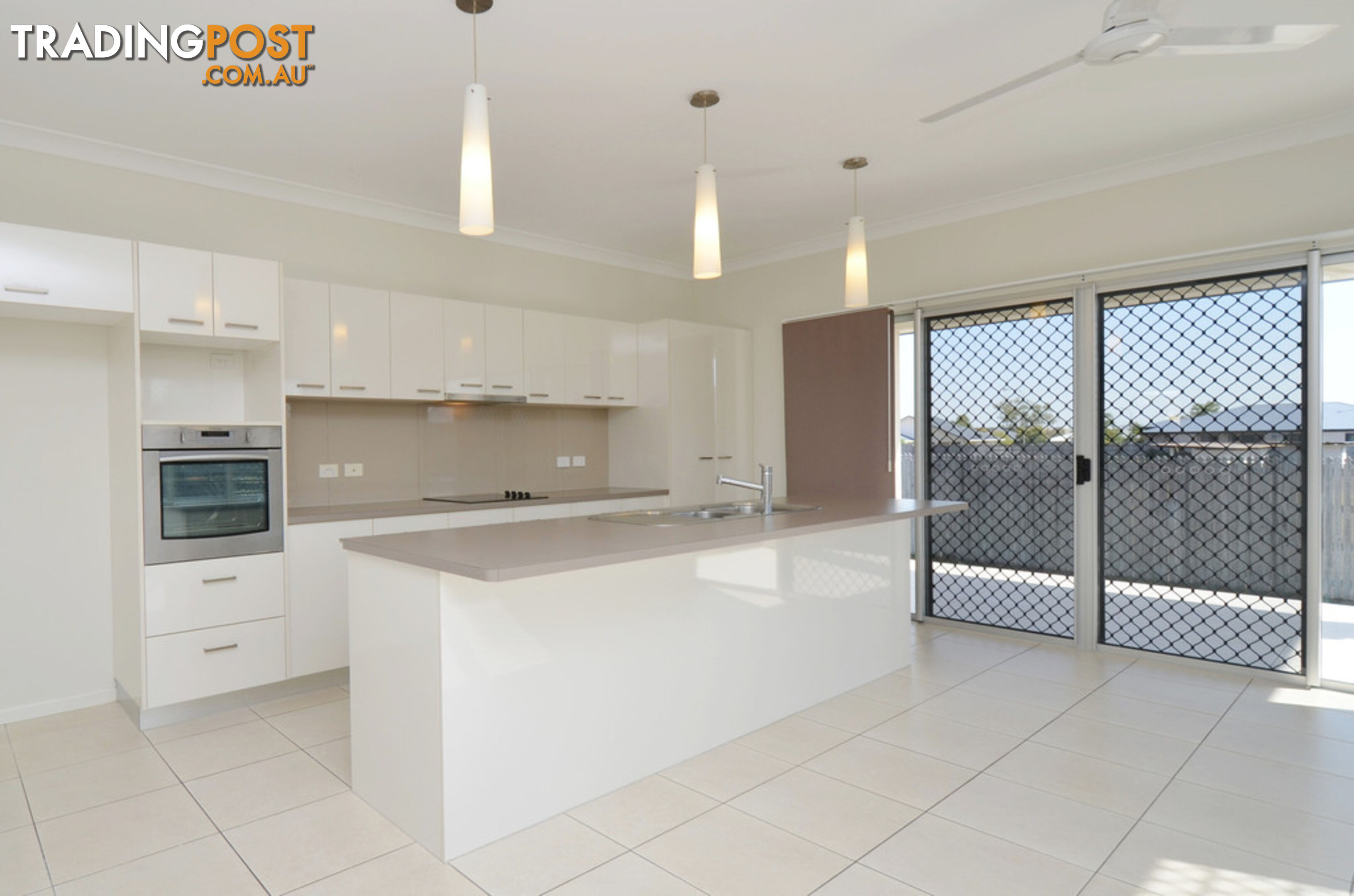 12 Rushtons Way MOUNT LOUISA QLD 4814