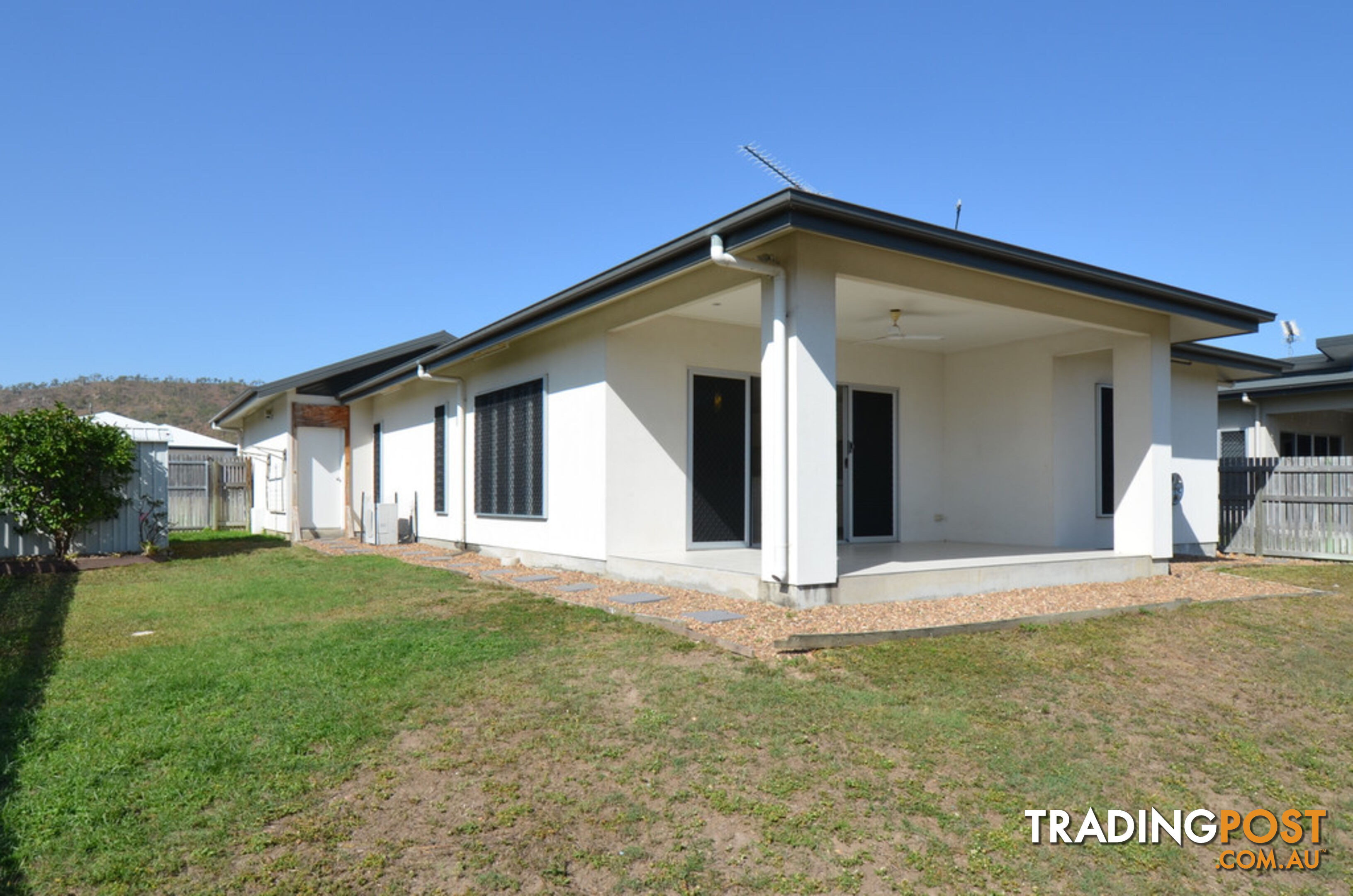 12 Rushtons Way MOUNT LOUISA QLD 4814