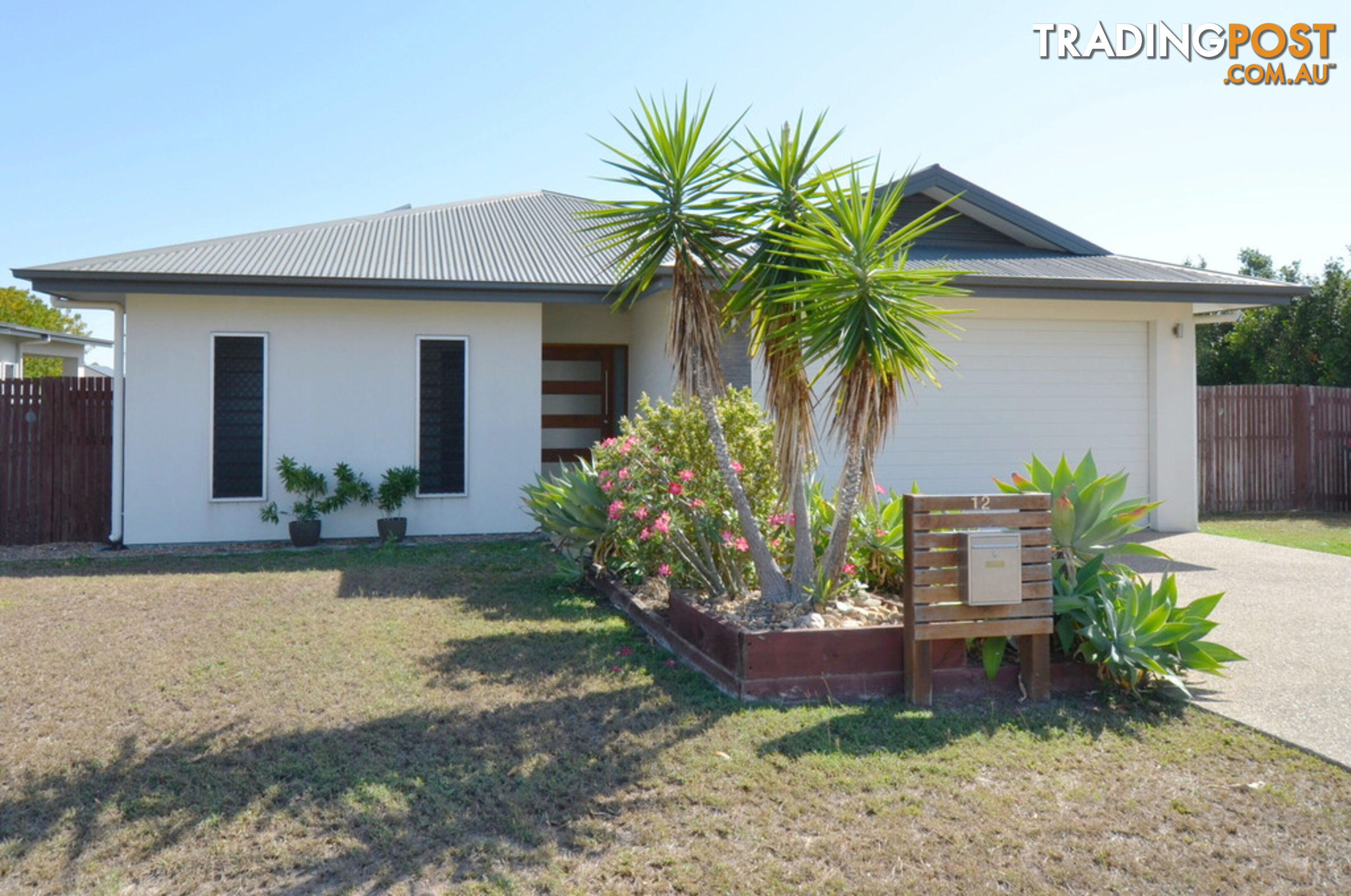 12 Rushtons Way MOUNT LOUISA QLD 4814