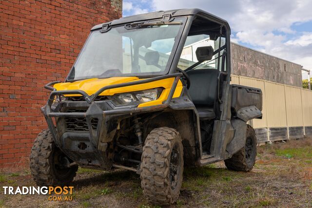 2022 Can-Am Defender XU HD9 