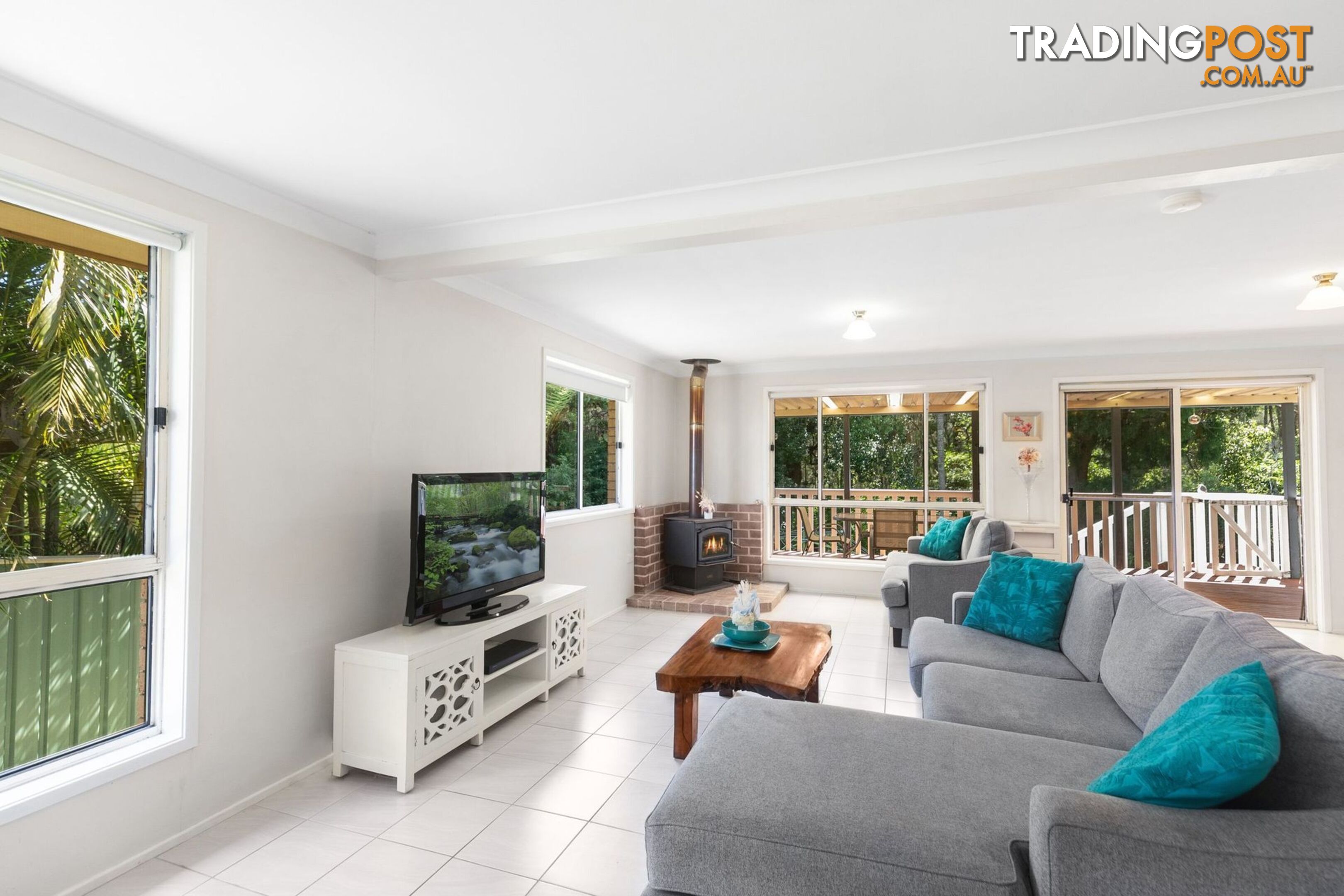 19 Narrawa Avenue ERINA NSW 2250