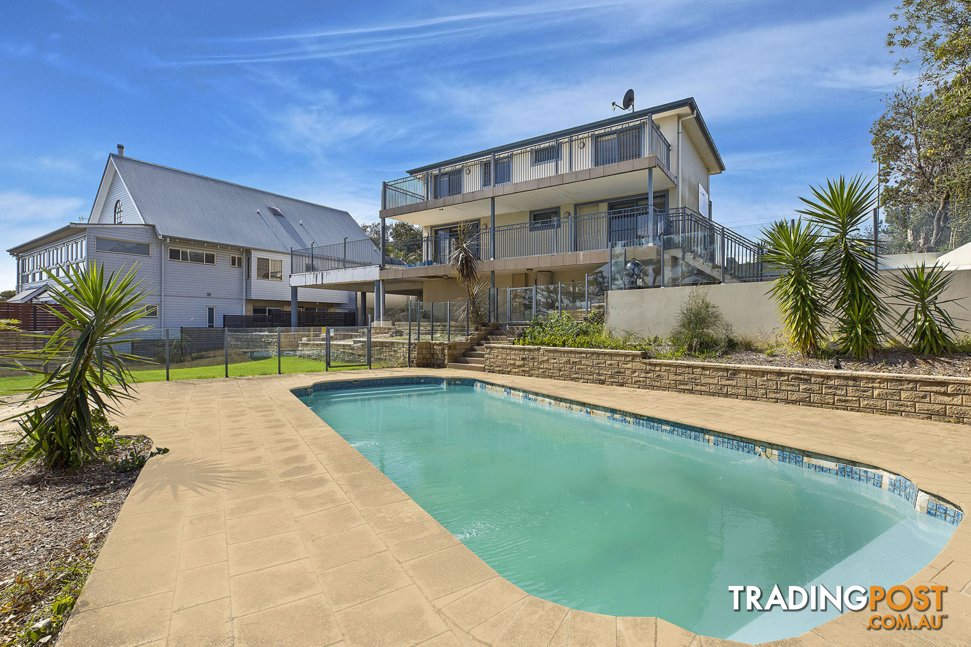 1 Yumbool Close FORRESTERS BEACH NSW 2260