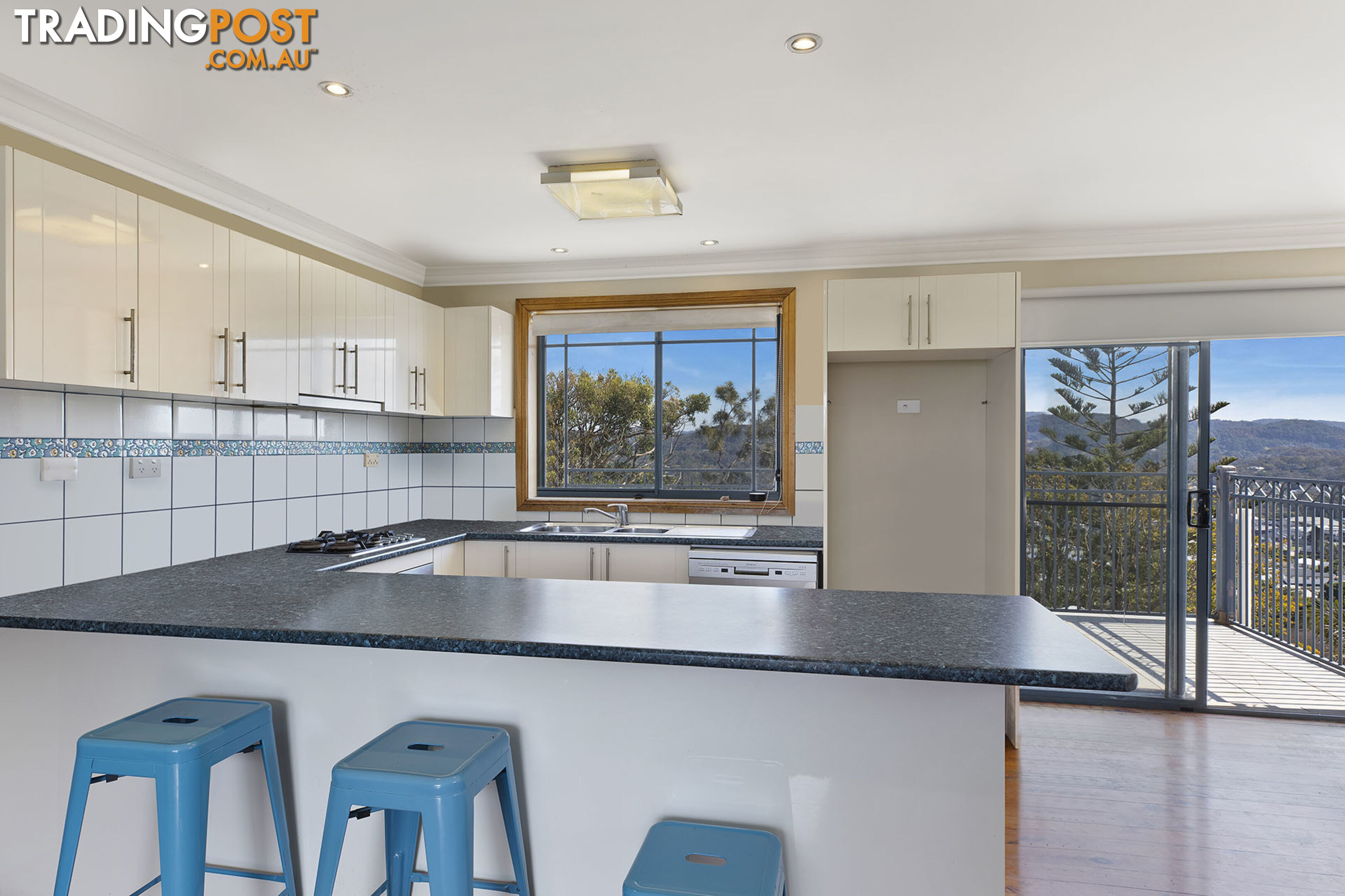 1 Yumbool Close FORRESTERS BEACH NSW 2260