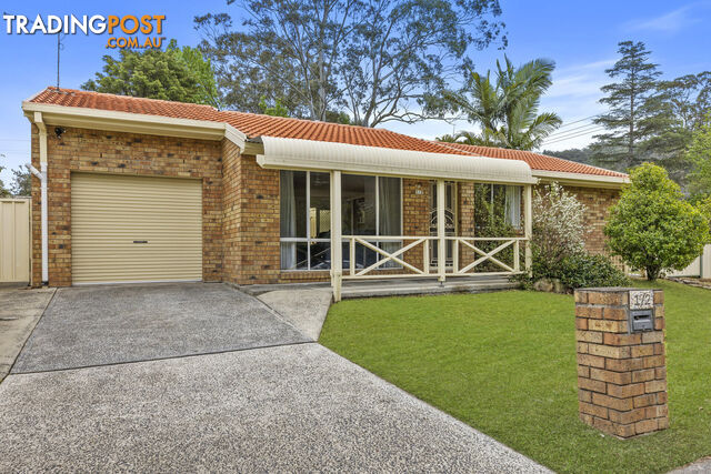1/2 Cathy Crescent NARARA NSW 2250