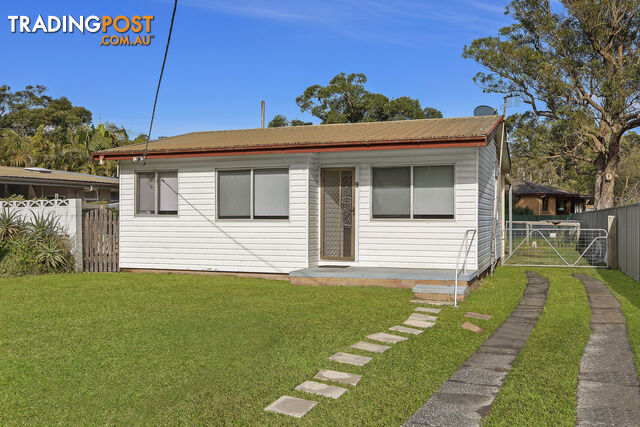 9 Crystal Street FORRESTERS BEACH NSW 2260