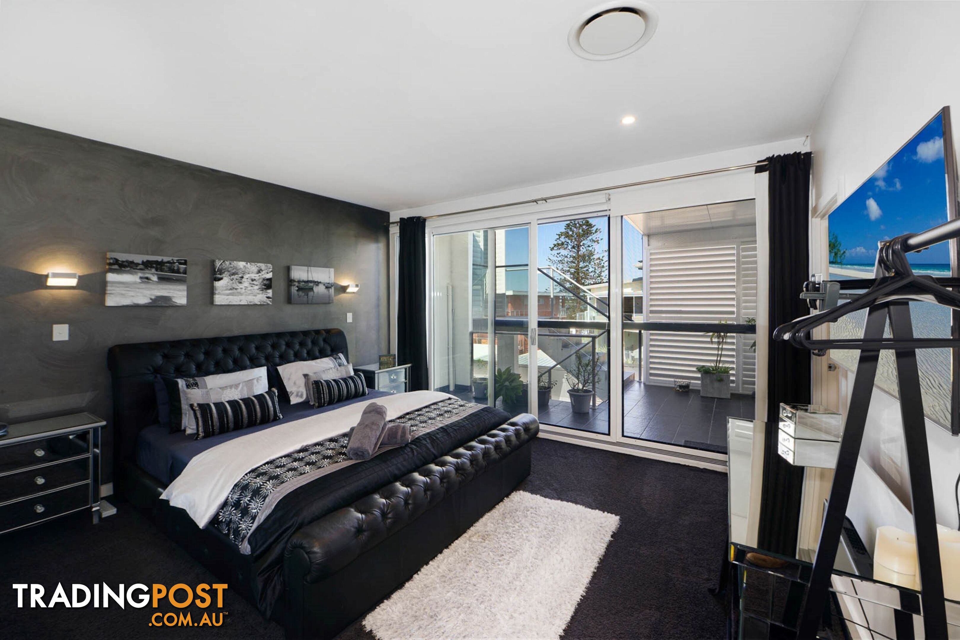 12 Dover Road WAMBERAL NSW 2260