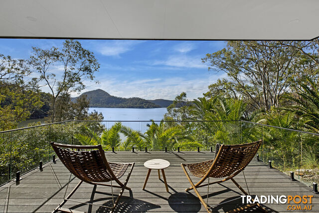 4 Fishermans Point BEROWRA WATERS NSW 2082