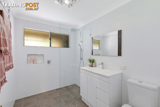 2/79 Aldinga Drive WAMBERAL NSW 2260