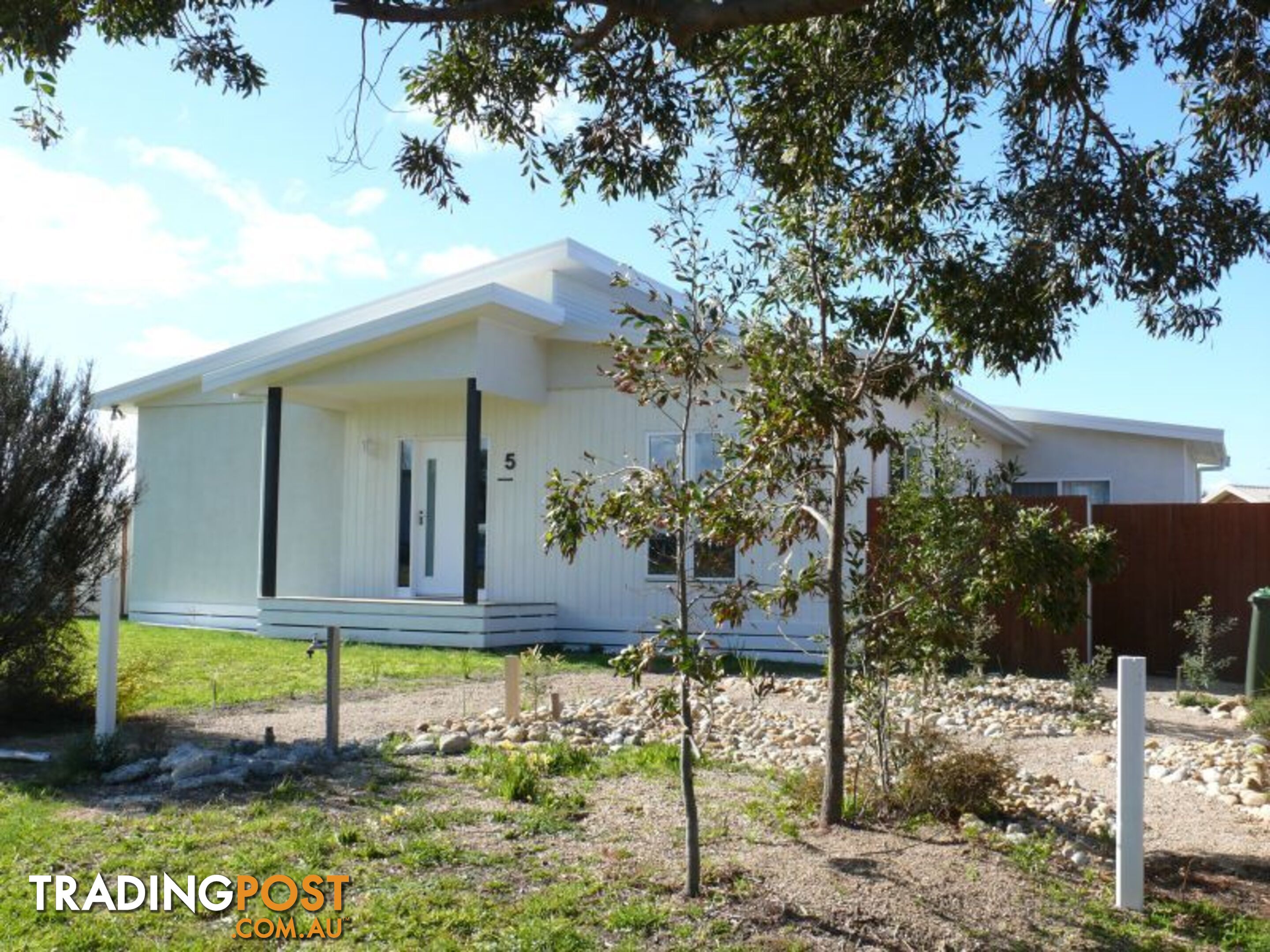 5 Outlook Avenue NEWLANDS ARM VIC 3875