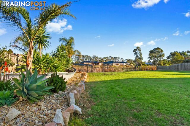 1 Magnolia Way PAYNESVILLE VIC 3880