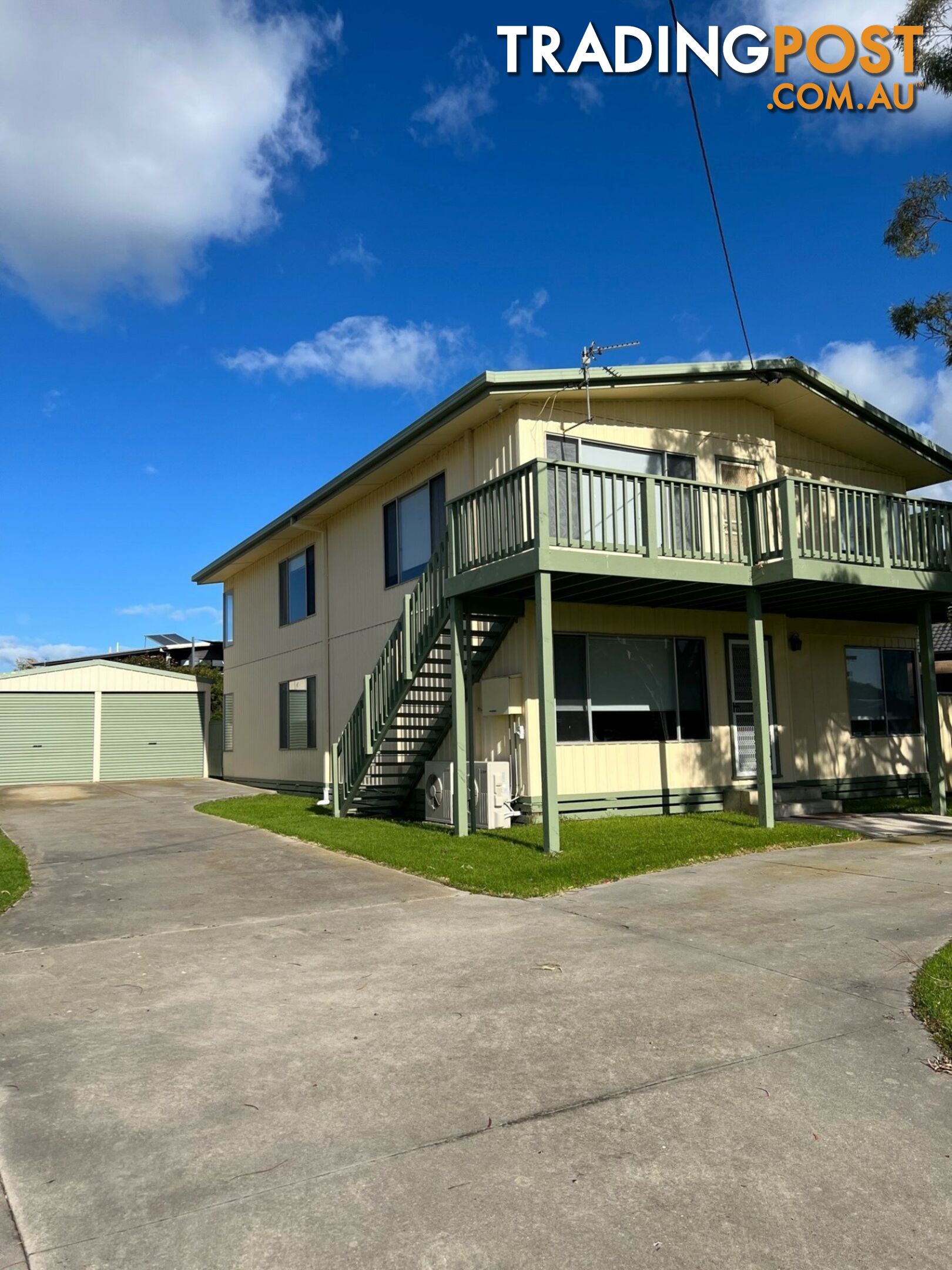 Unit 2/12 Mcmillan Grove PAYNESVILLE VIC 3880