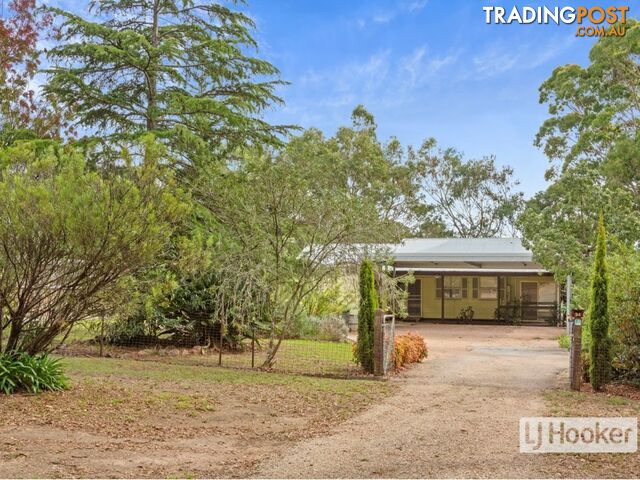 34 Forge Creek Road EAGLE POINT VIC 3878