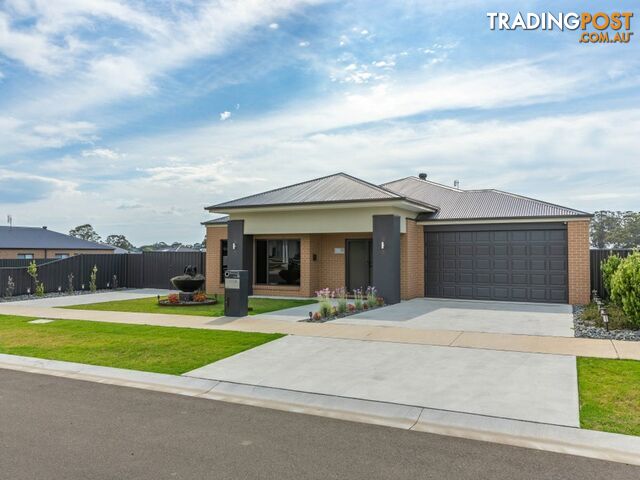 10 Ilfracombe Way PAYNESVILLE VIC 3880