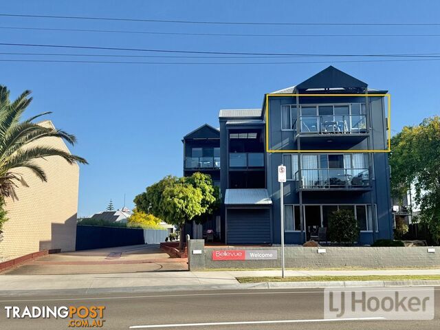 Apartment 3/142 Marine Parade LAKES ENTRANCE VIC 3909