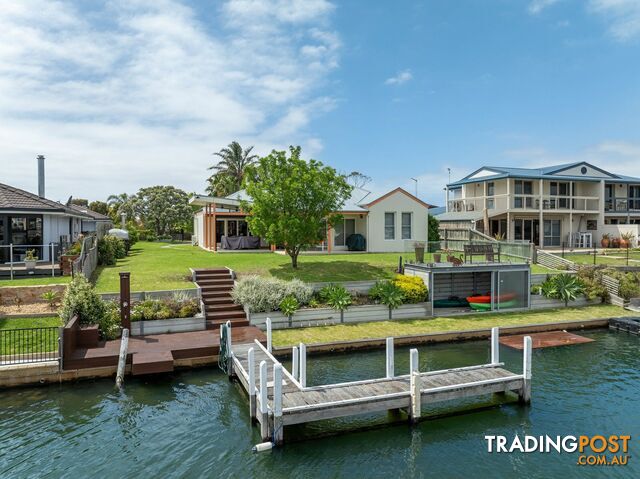 15 Windjammer Court PAYNESVILLE VIC 3880 - photo 2 of 25