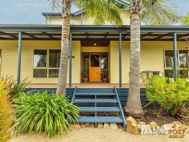 3 Lake Valley Way NEWLANDS ARM VIC 3875