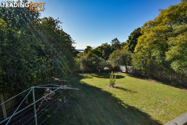 4 Hoskin Street EAGLE POINT VIC 3878