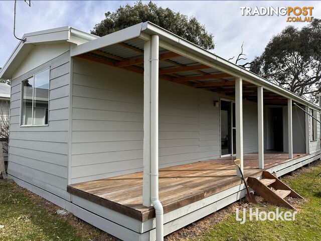 28 Eighth Avenue RAYMOND ISLAND VIC 3880